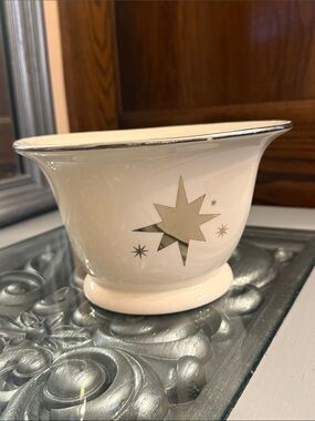 Vintage Bath & Body Works 1999 Holiday Ceramic Bowl with Silver Starburst